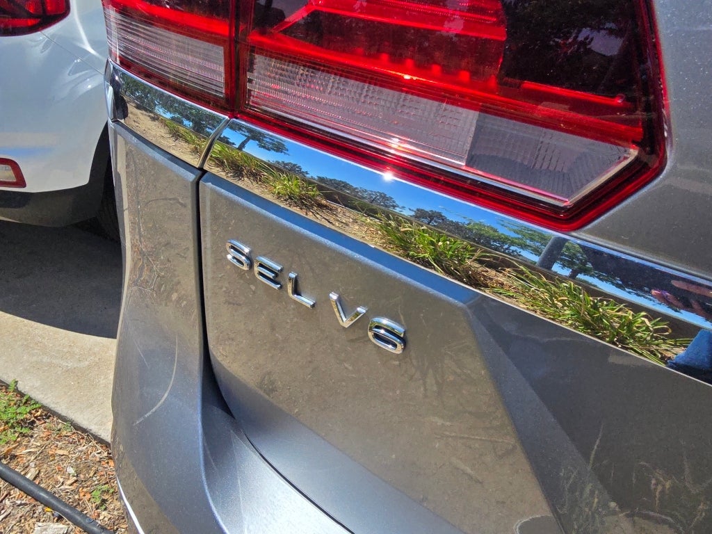 2023 Volkswagen Atlas 3.6L V6 SEL Premium R-Line