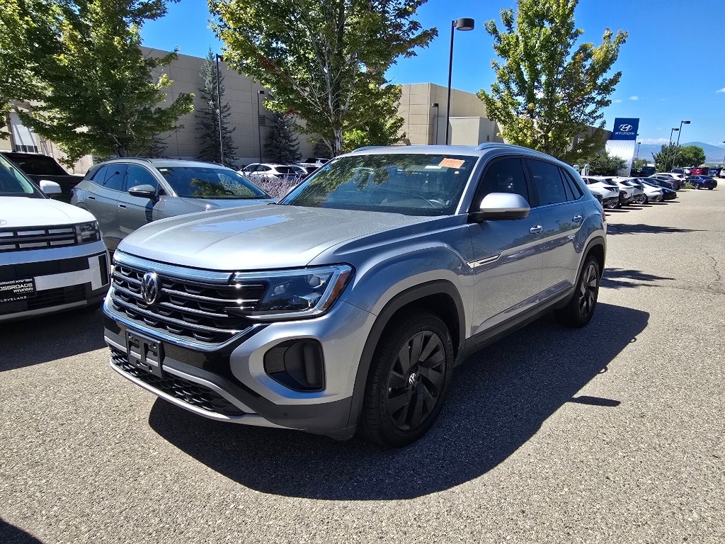 2024 Volkswagen Atlas Cross Sport 2.0T SE w/Technology