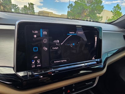 2024 Volkswagen Atlas Cross Sport 2.0T SE w/Technology