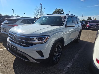 2022 Volkswagen Atlas 3.6L V6 SE w/Technology
