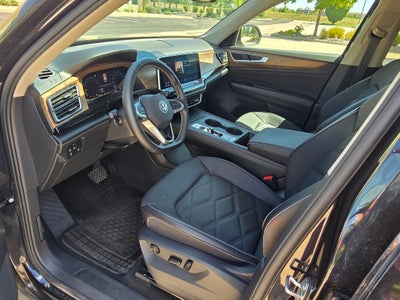 2025 Volkswagen Atlas 2.0T SE
