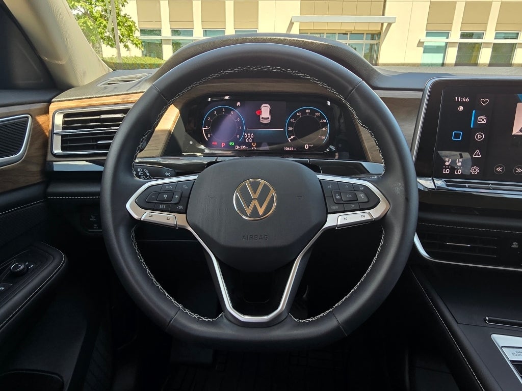 2025 Volkswagen Atlas 2.0T SE