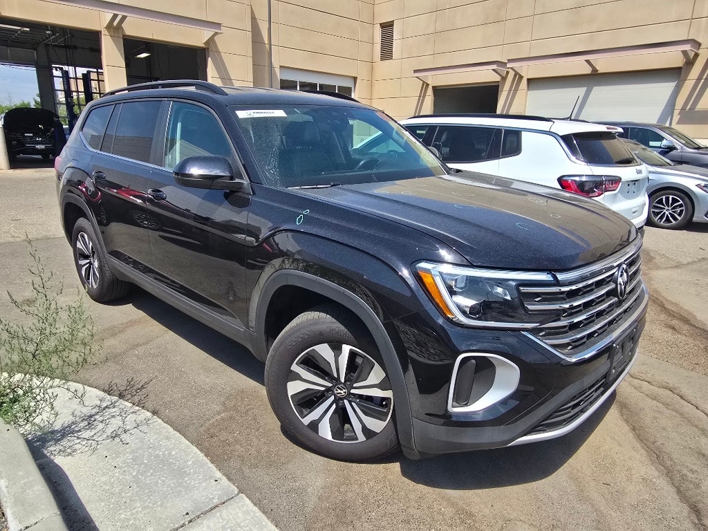2025 Volkswagen Atlas 2.0T SE