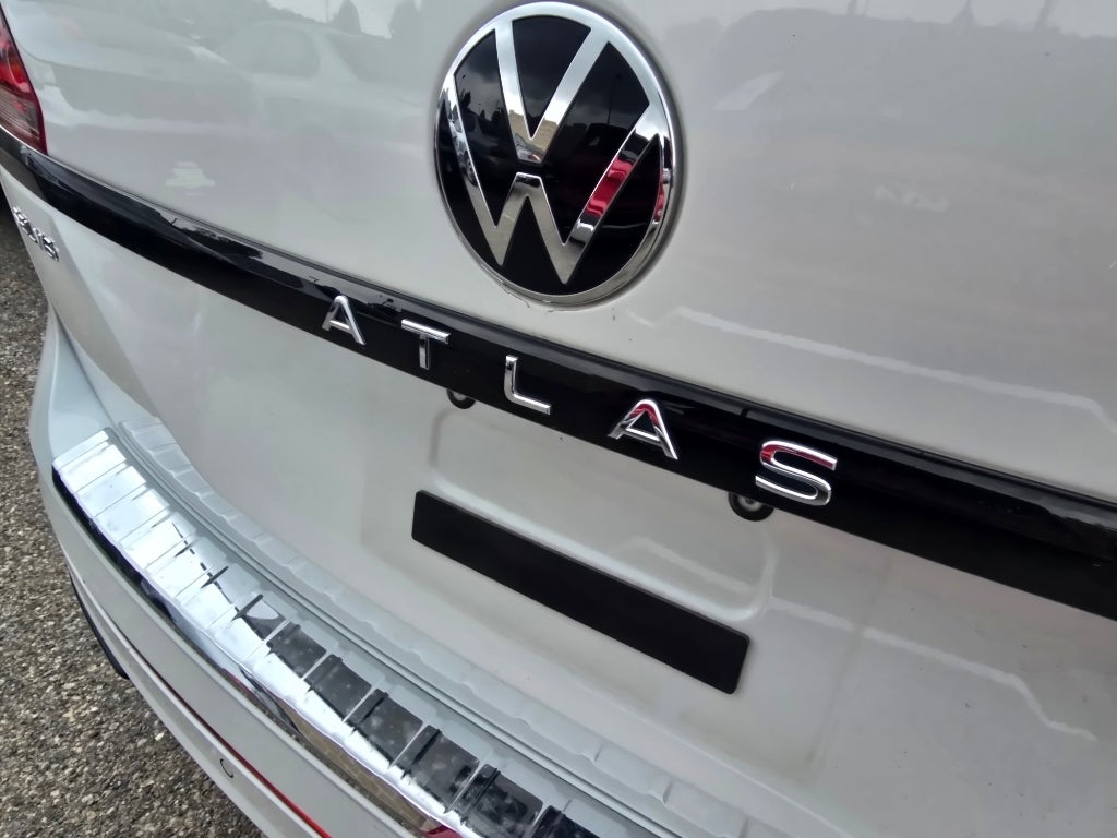 2023 Volkswagen Atlas 3.6L V6 SEL R-Line Black