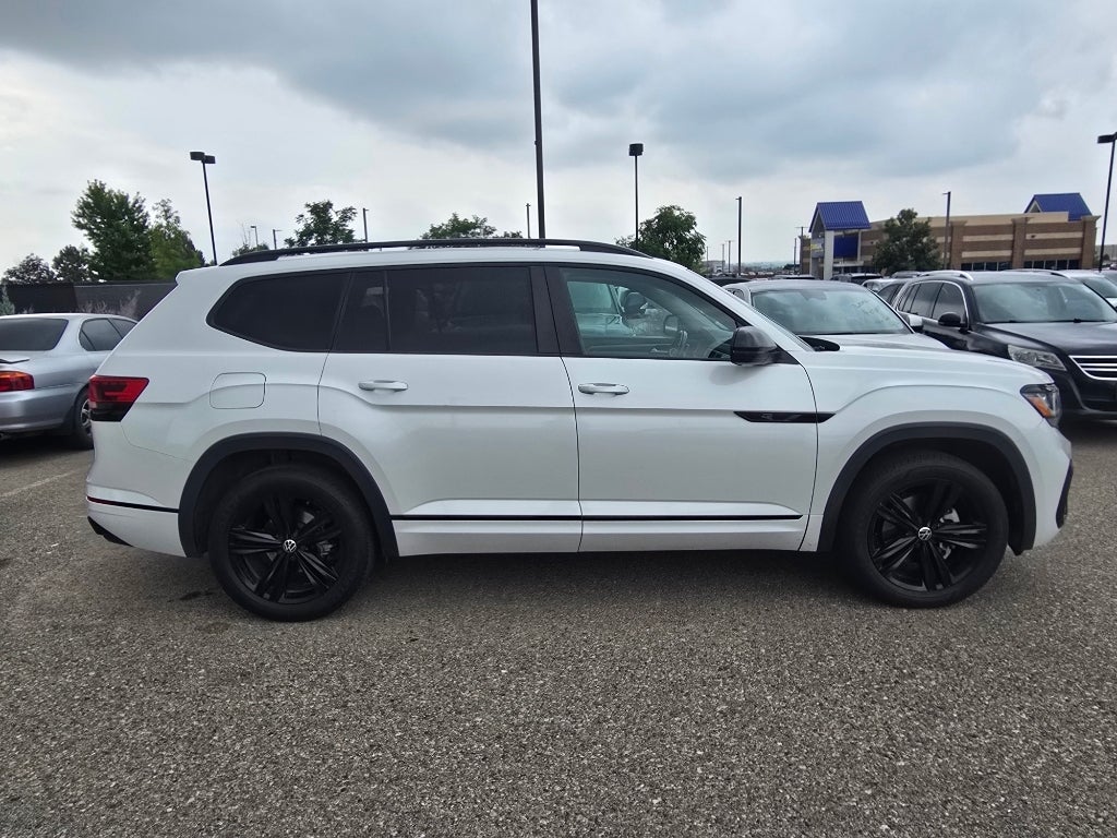 2023 Volkswagen Atlas 3.6L V6 SEL R-Line Black