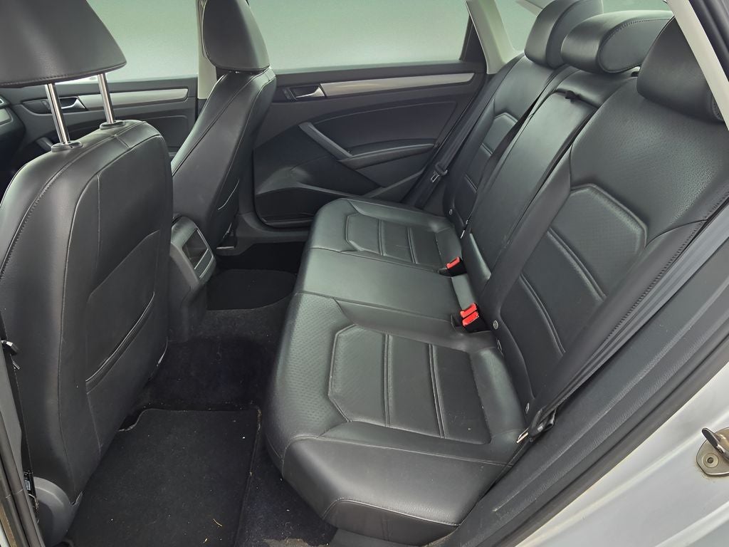 2015 Volkswagen Passat 1.8T Wolfsburg Ed