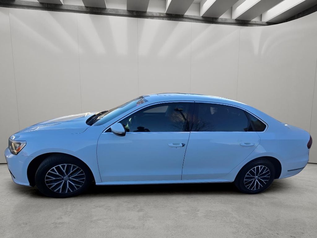 2018 Volkswagen Passat 2.0T SE