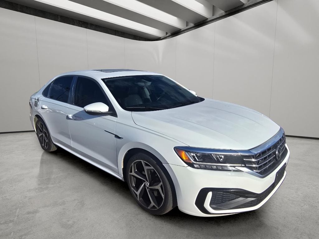 2020 Volkswagen Passat 2.0T R-Line