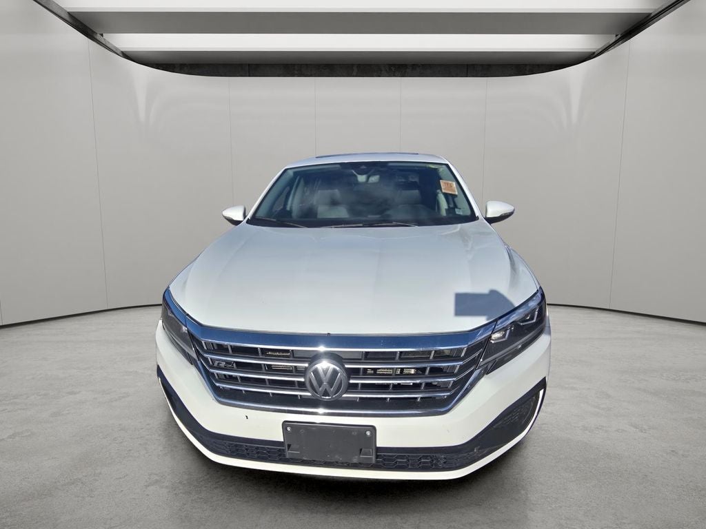 2020 Volkswagen Passat 2.0T R-Line
