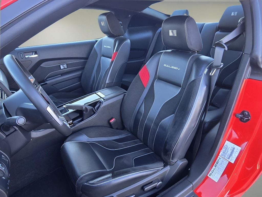 2011 Ford Mustang GT Premium