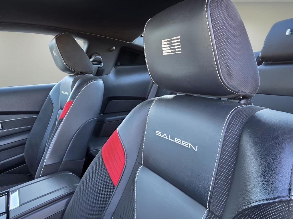 2011 Ford Mustang GT Premium