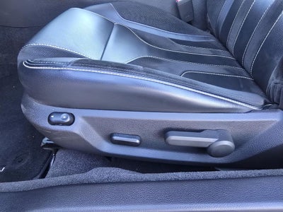 2011 Ford Mustang GT Premium