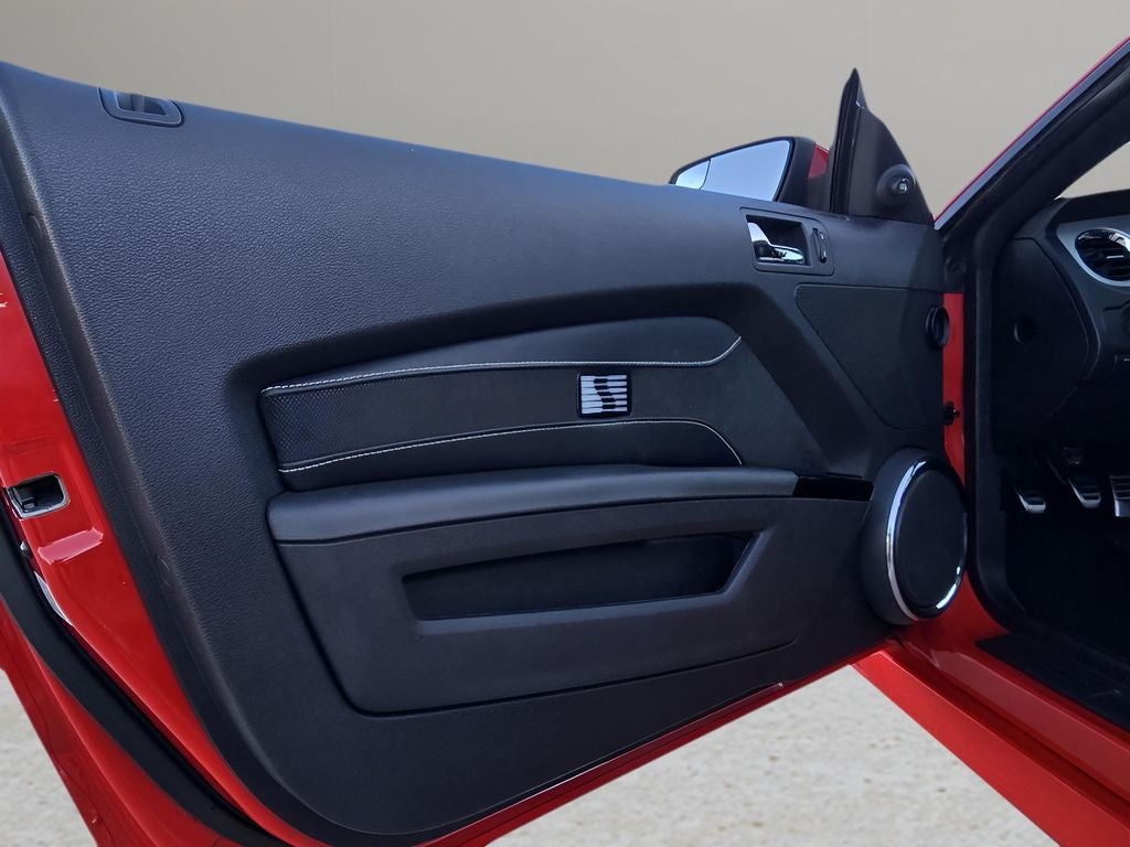 2011 Ford Mustang GT Premium