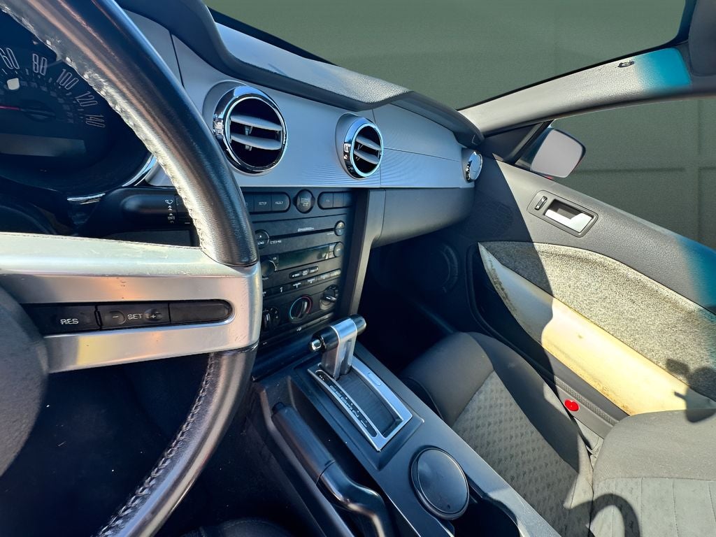 2007 Ford Mustang GT Deluxe