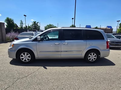 2011 Chrysler Town & Country Touring