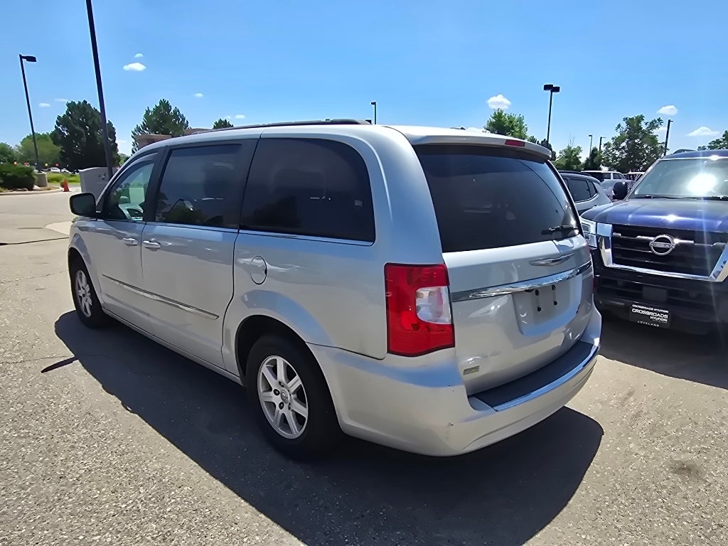 2011 Chrysler Town & Country Touring