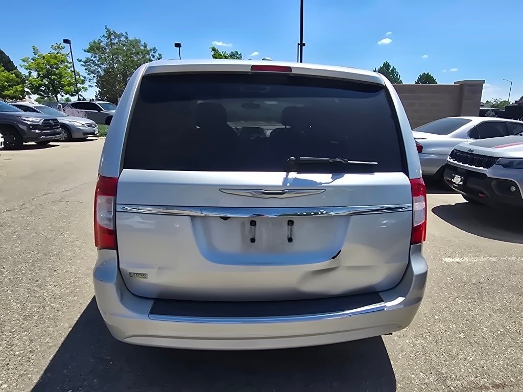 2011 Chrysler Town & Country Touring