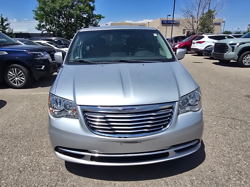 2011 Chrysler Town & Country Touring