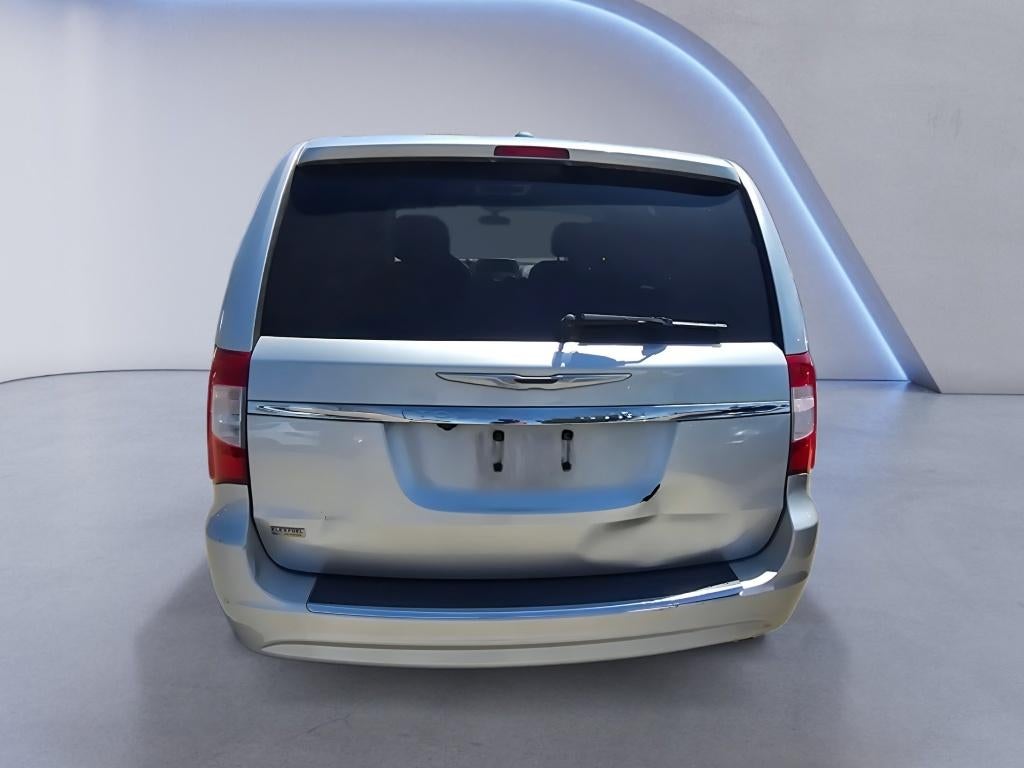 2011 Chrysler Town & Country Touring