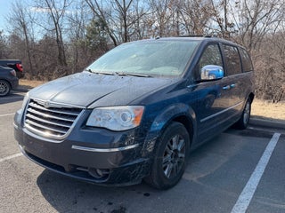 2008 Chrysler Town &amp; Country Limited