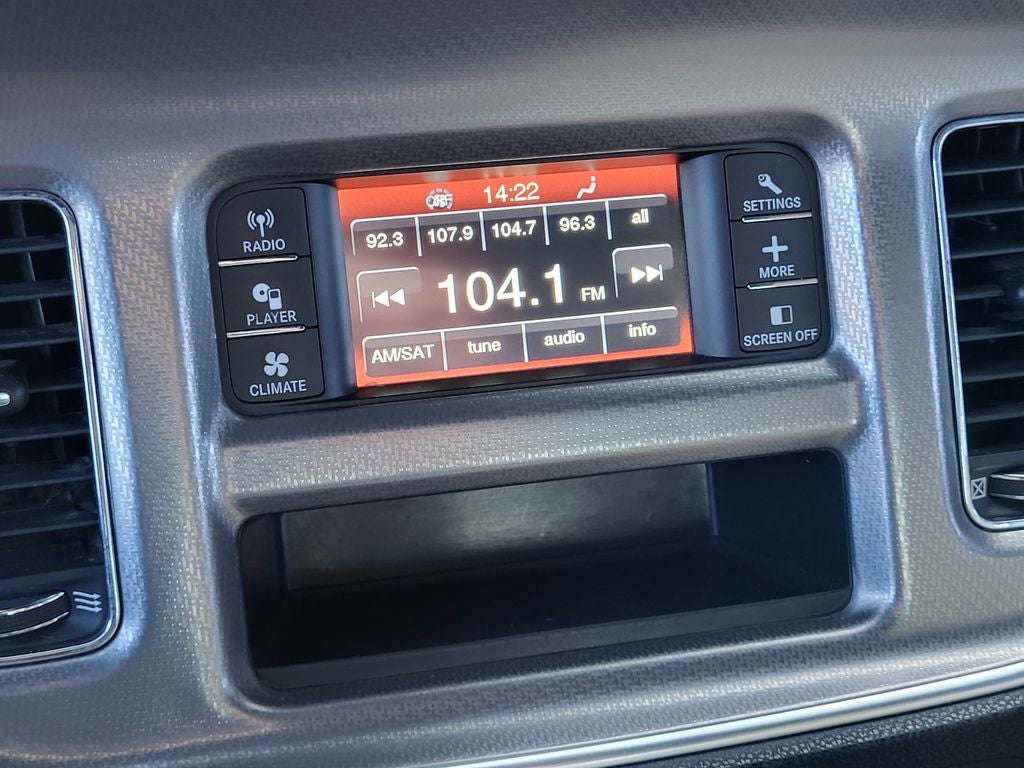 2013 Dodge Charger SE