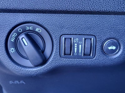 2013 Dodge Charger SE