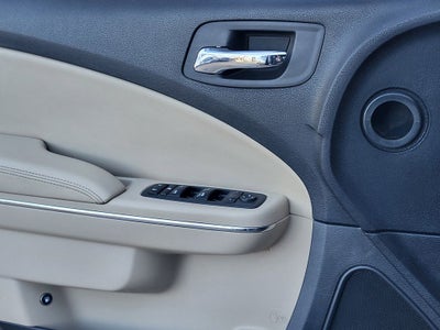 2013 Dodge Charger SE