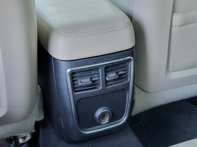 2013 Dodge Charger SE