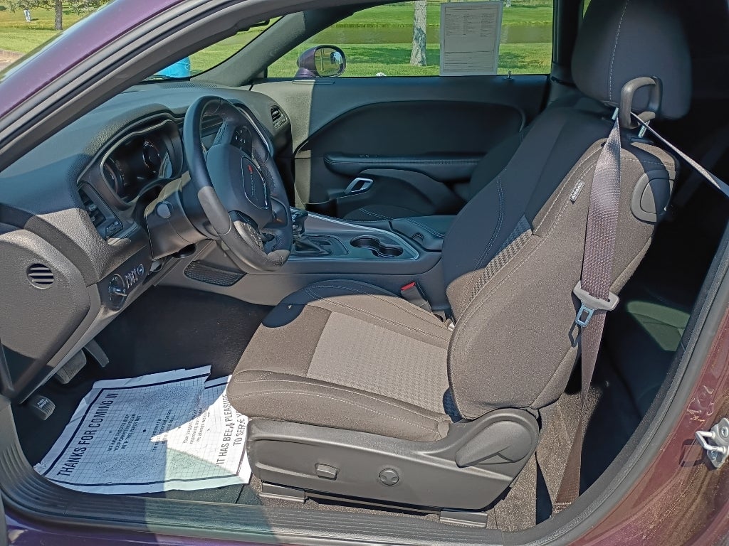 2022 Dodge Challenger SXT