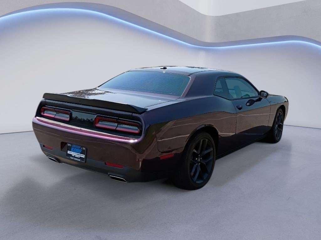 2022 Dodge Challenger SXT
