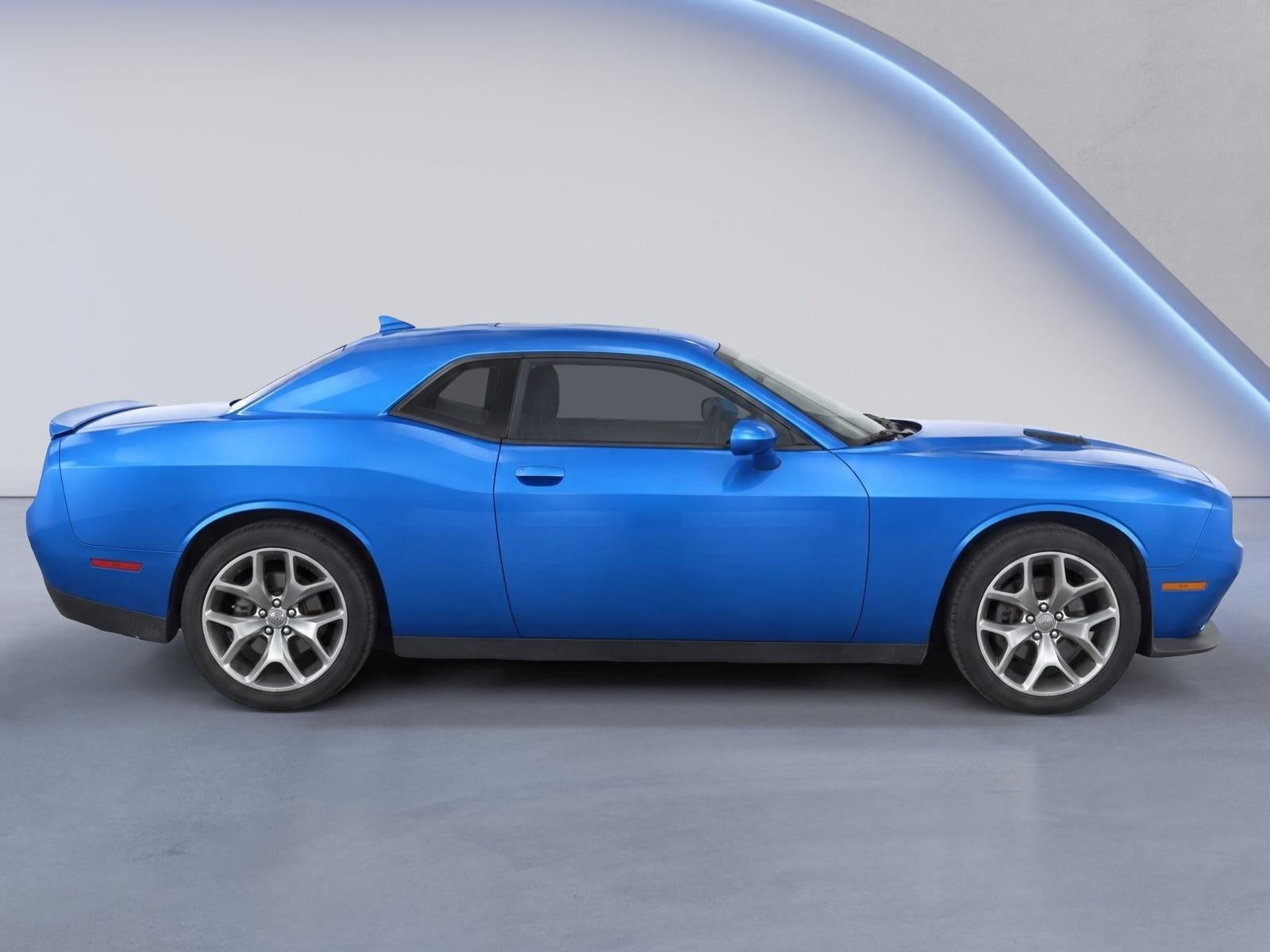 2015 Dodge Challenger SXT Plus