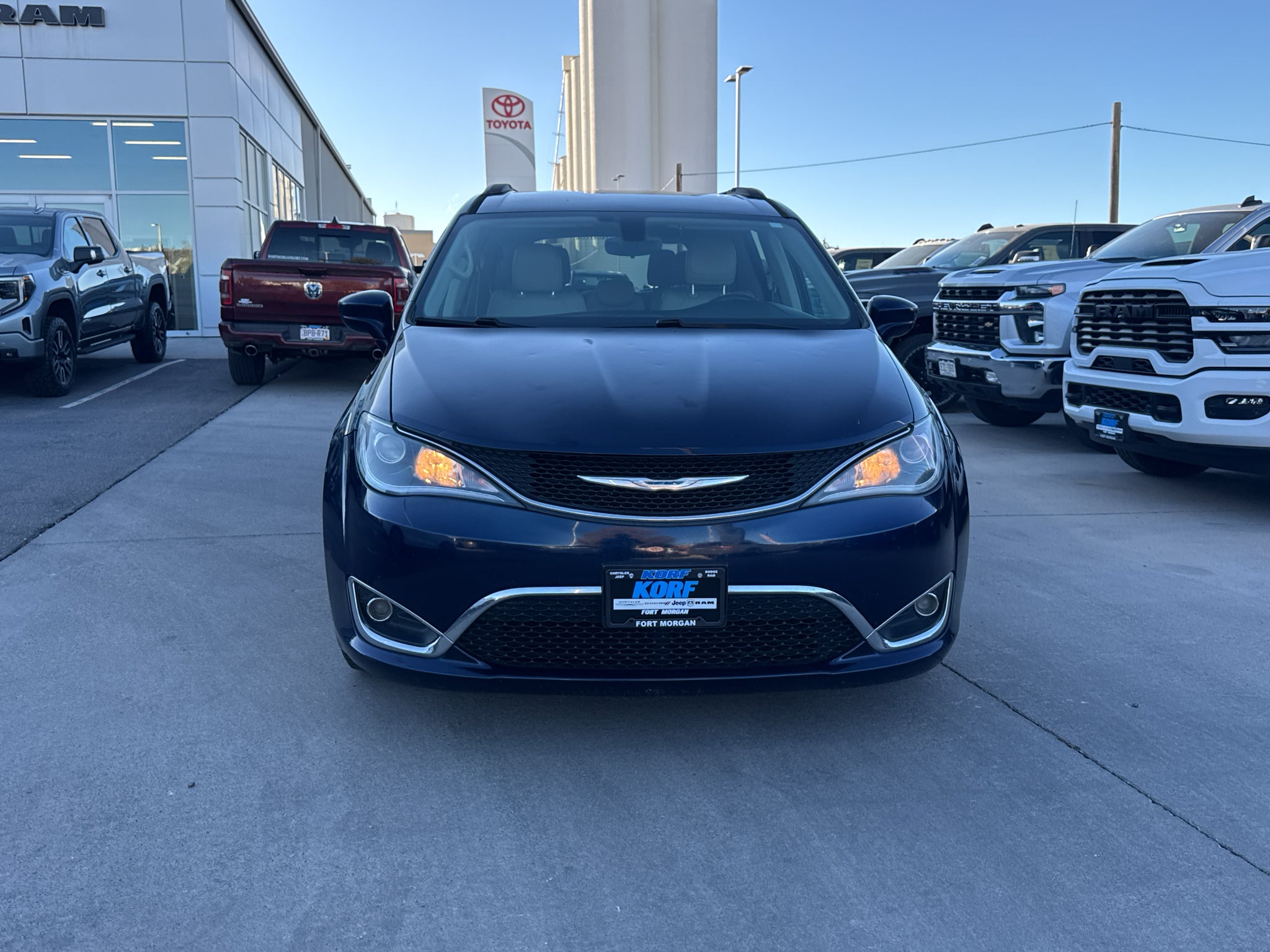 2017 Chrysler Pacifica Touring L