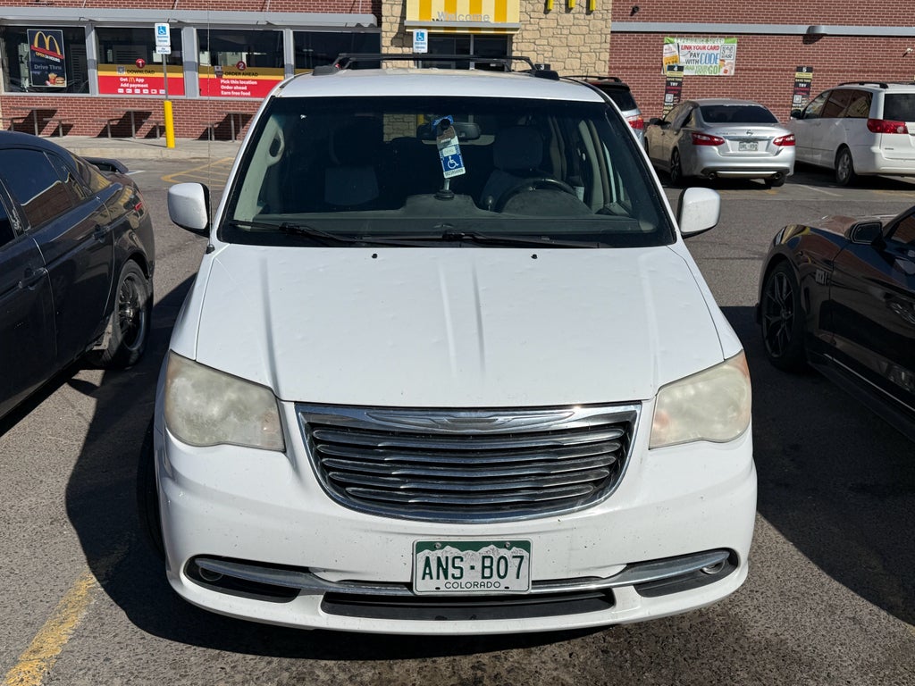 2014 Chrysler Town & Country Touring