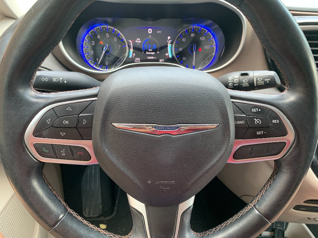 2017 Chrysler Pacifica Touring-L Plus