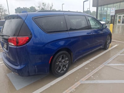 2020 Chrysler Pacifica Touring L Plus 35th Anniversary