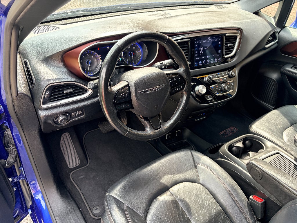 2020 Chrysler Pacifica Touring L Plus 35th Anniversary