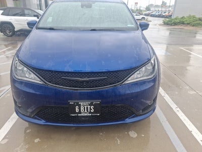 2020 Chrysler Pacifica Touring L Plus 35th Anniversary