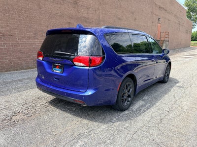 2020 Chrysler Pacifica Touring L Plus 35th Anniversary