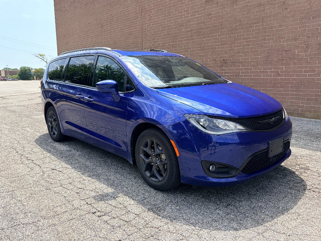 2020 Chrysler Pacifica Touring L Plus 35th Anniversary