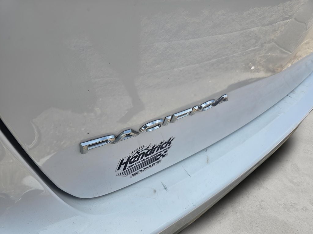 2021 Chrysler Pacifica Touring