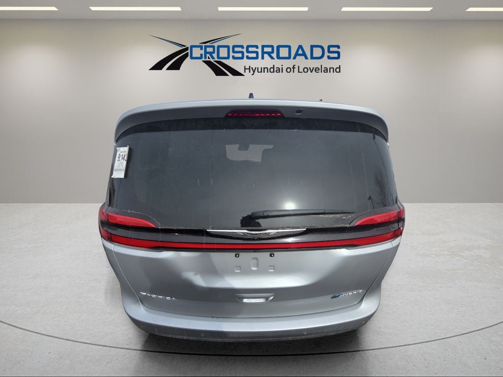 2024 Chrysler Pacifica Hybrid Select
