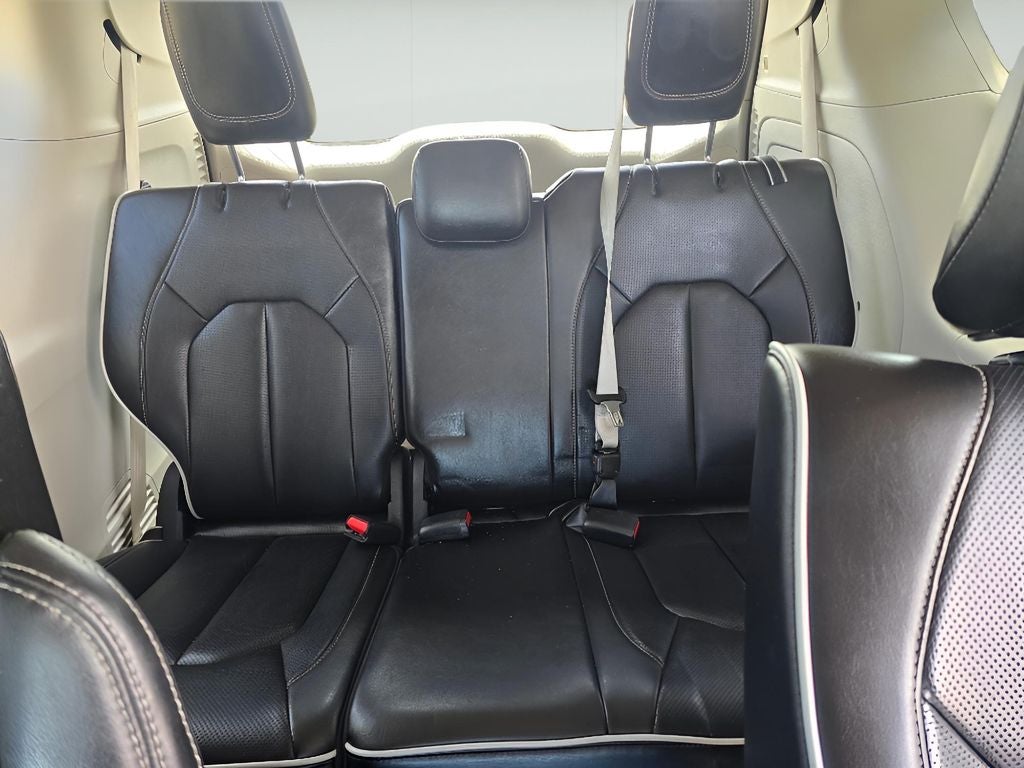 2023 Chrysler Pacifica Hybrid Limited