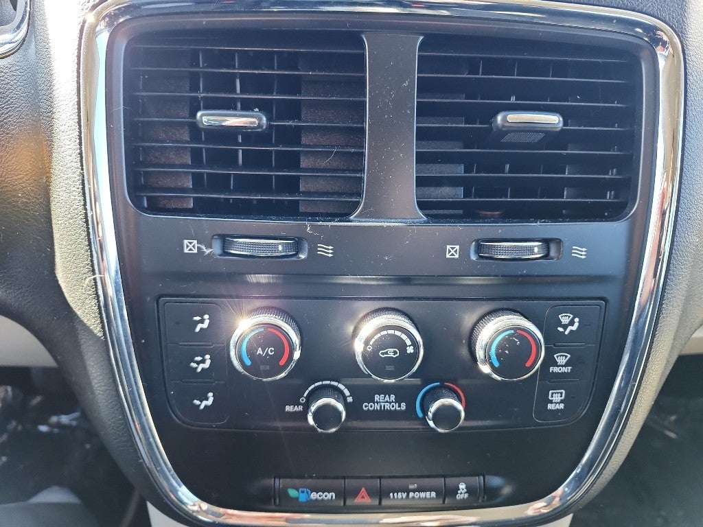 2016 Dodge Grand Caravan SE