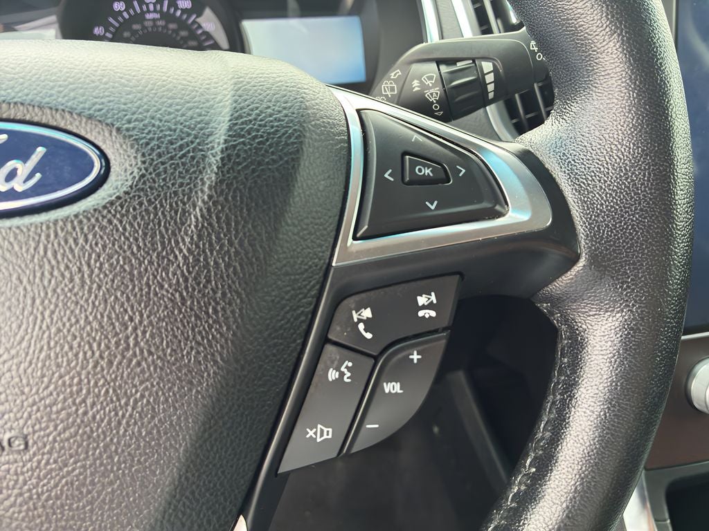 2021 Ford Edge Titanium