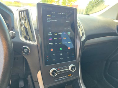 2024 Ford Edge SE