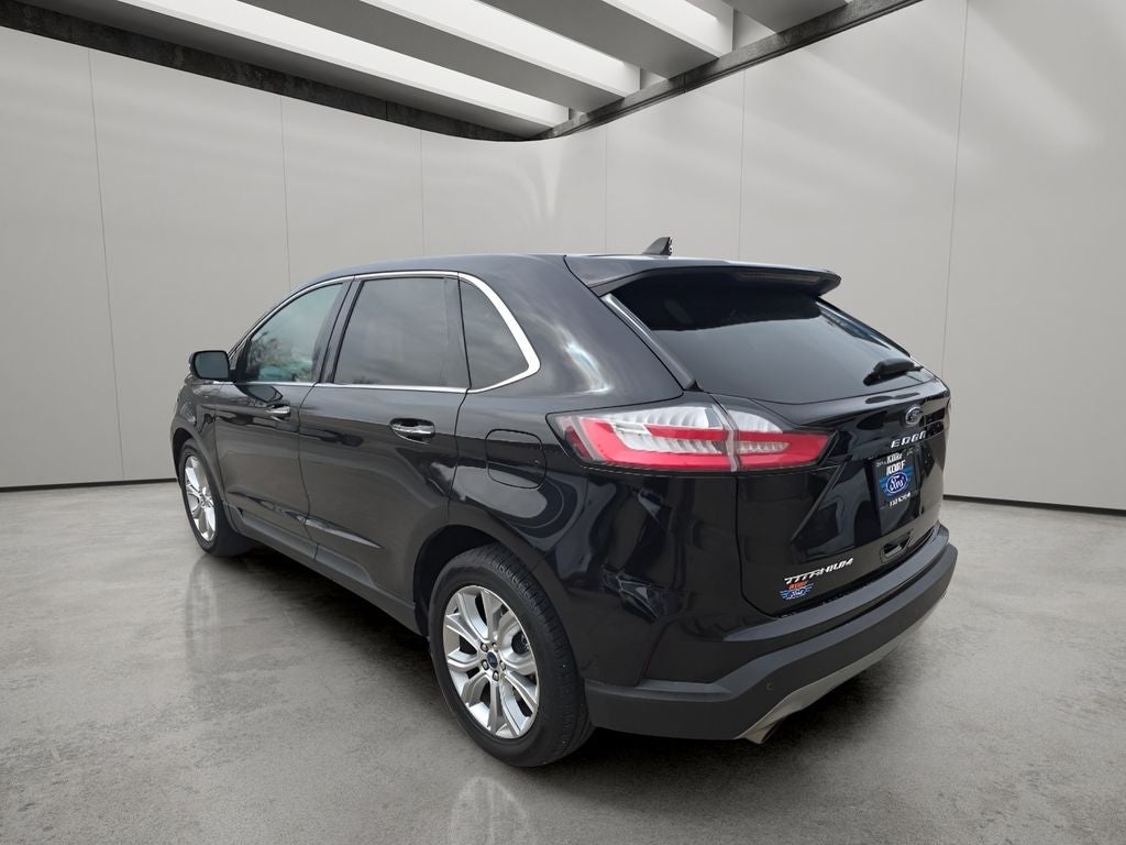 2022 Ford Edge Titanium