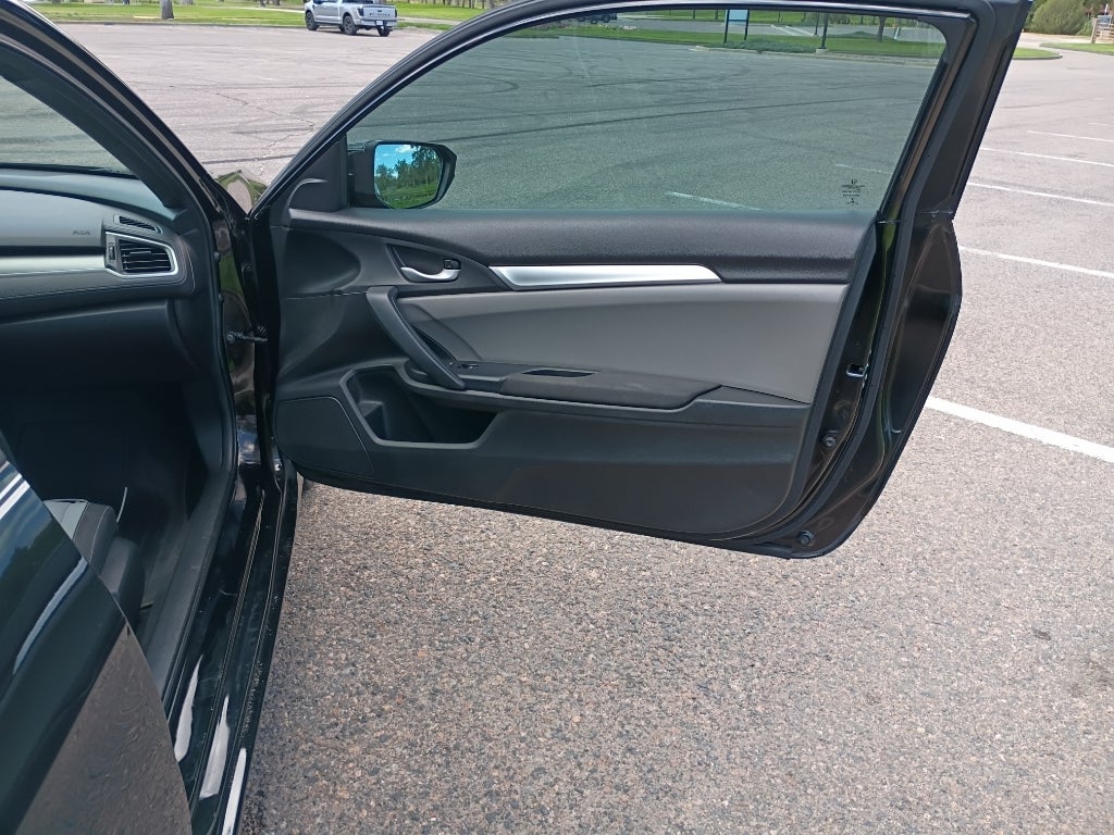 2018 Honda Civic LX-P