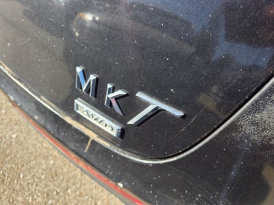 2013 Lincoln MKT Livery