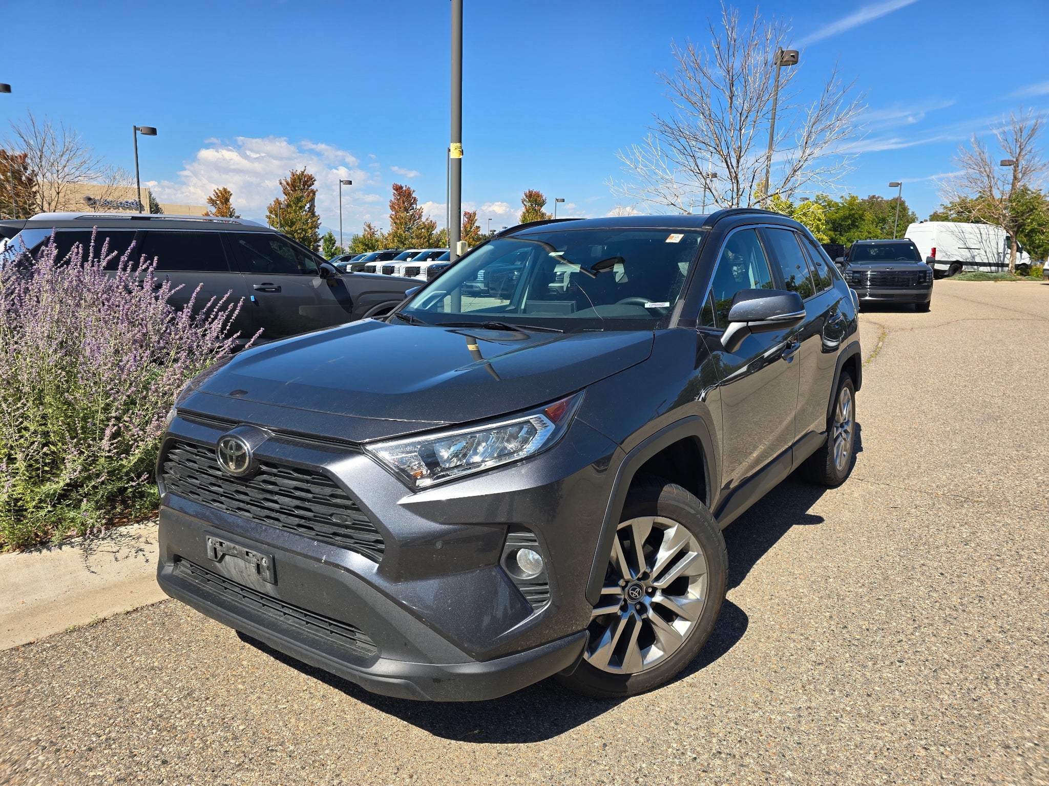 2020 Toyota RAV4 XLE Premium