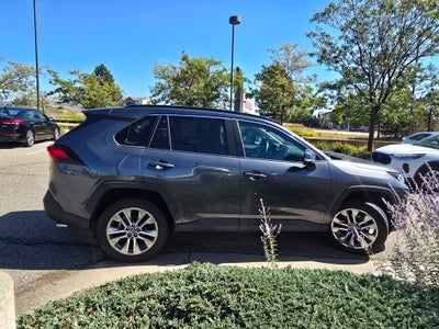 2020 Toyota RAV4 XLE Premium